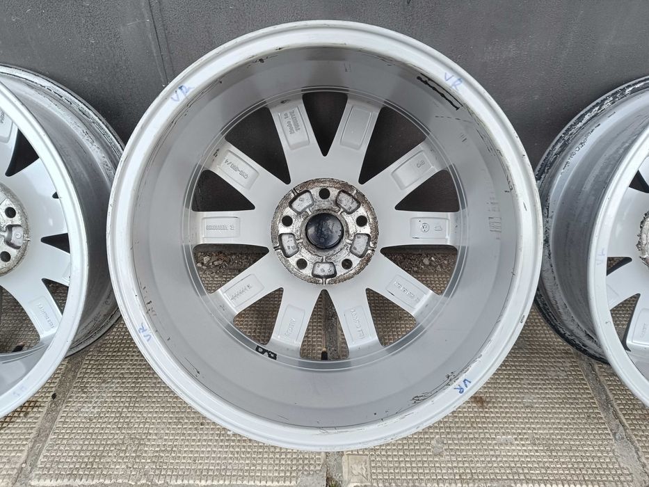 ОРИГИНАЛНИ джанти 17 'цола 5x112 7J ET54 VW Golf 6 / ФОЛКСВАГЕН Голф 6