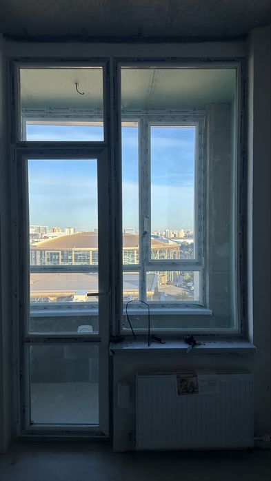 Пластиковое окно с дверью