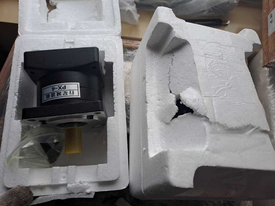 Планетарный редуктор 86PX4-14-16