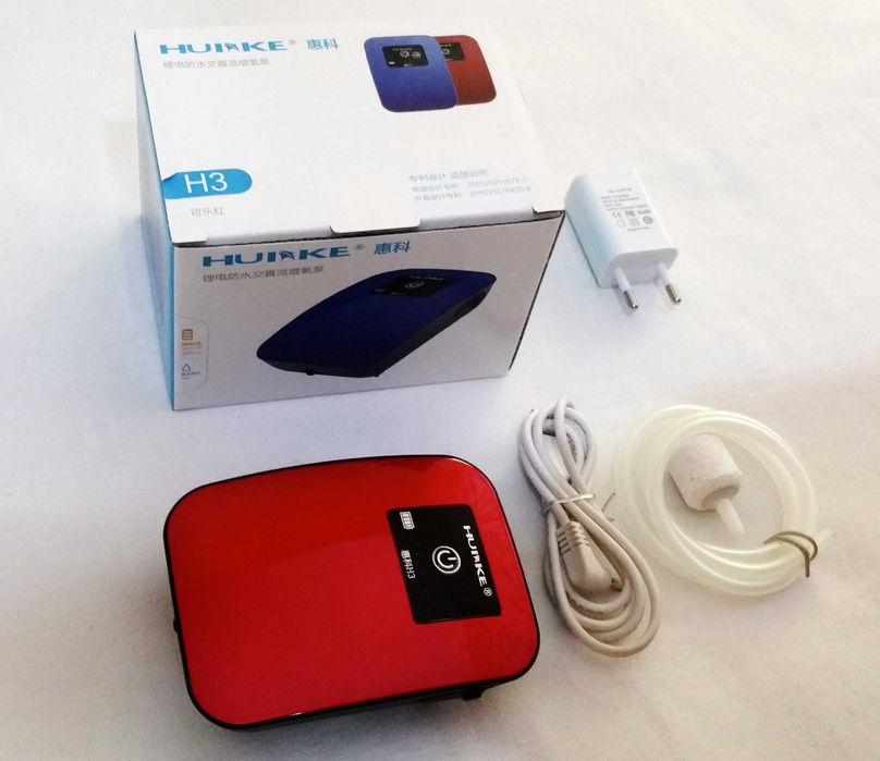 Акумулаторна помпа за рибки за стръв на 12V