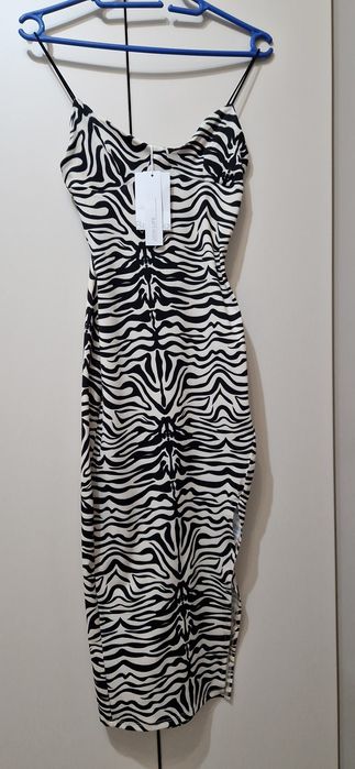 Rochie bershka noua XS