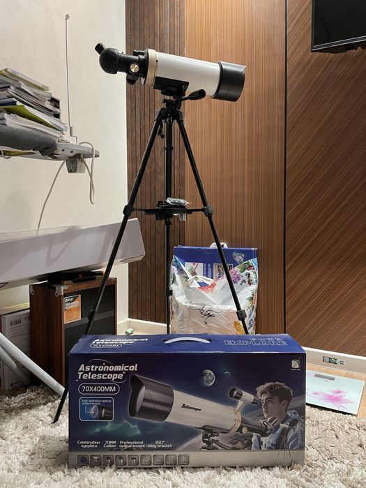 телескоп совершенно новый, ни разу не пользовались
