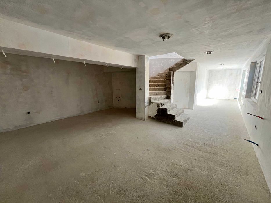 Продава се Тристаен апартамент в София, Овча купел - 130 кв.м за 1031 €/кв.м - Снимка #5