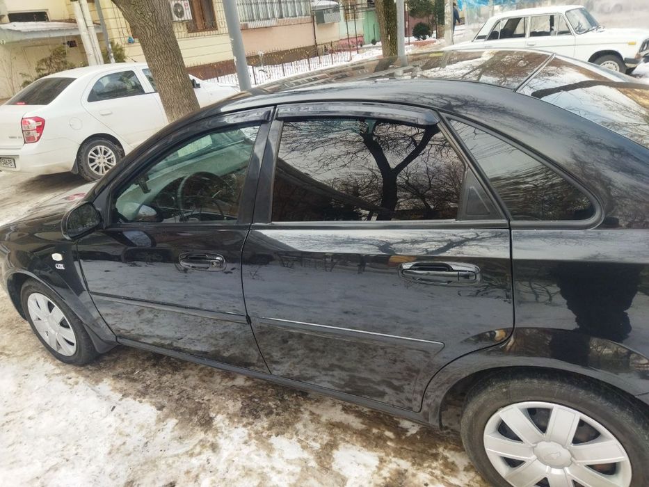 Продаётся Lacetti