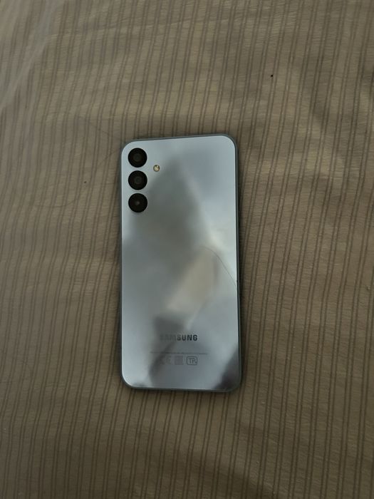 Продам телефон самсунг гэлэкси а 15