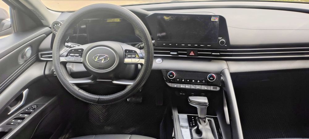 Hyundai Elantra 2023 года, 2.0