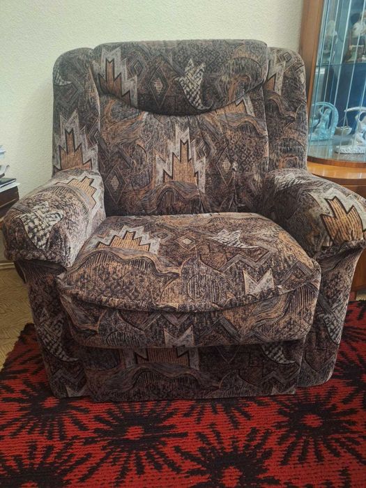 2 fotolii maro, stare foarte buna