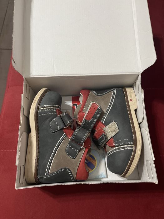 Ботинки детские