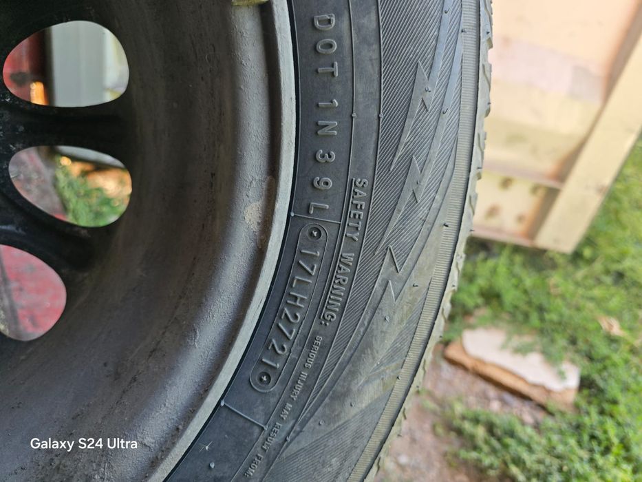 Диски с зимней резиной