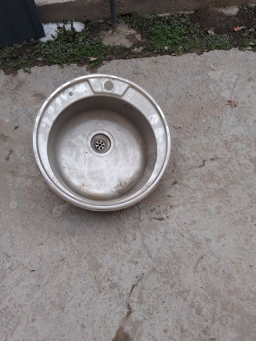 Кухонный мойка б/у по 10000тг