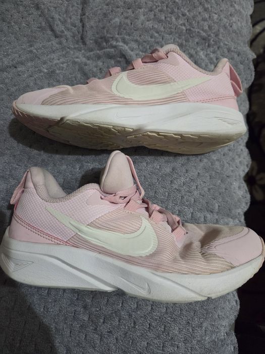 Маратонки Nike 33n