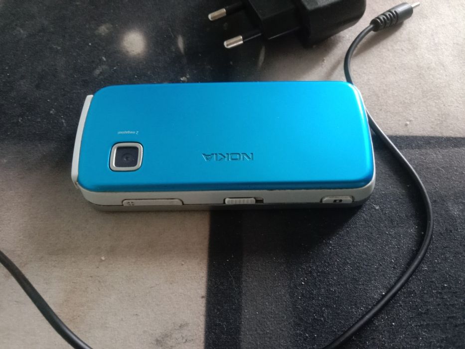 Телефон NOKIA 5230