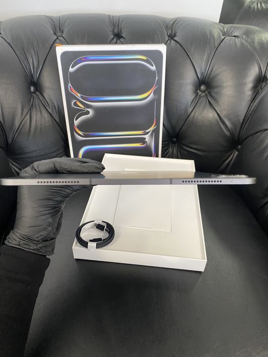 iPad Pro 13-Inch / 256 GB / Space Black