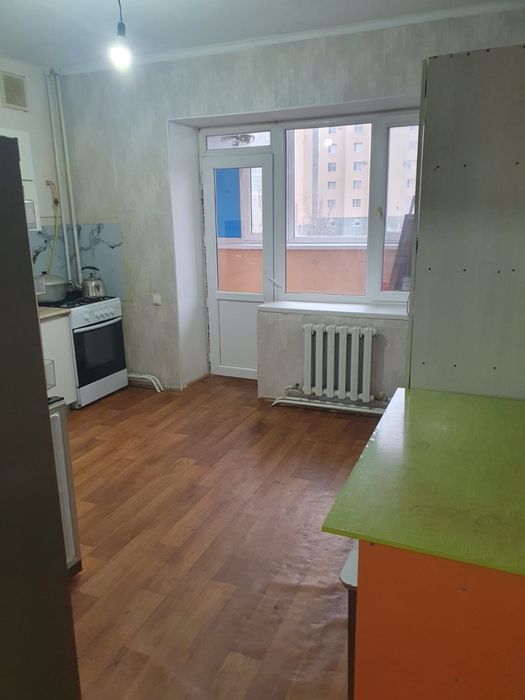 1-комн кв сдается 32б мкр