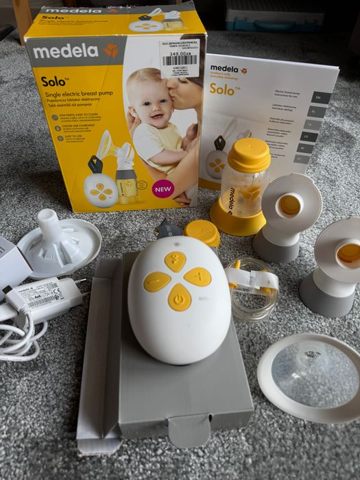 Medela Solo Двуфазна електрическа помпа за кърма+ ПОДАРЪК резервен конектор за помпата