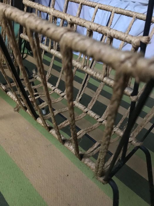 Кошница за списания