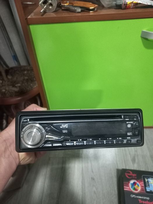 Дисковая магнитола хорошего качества