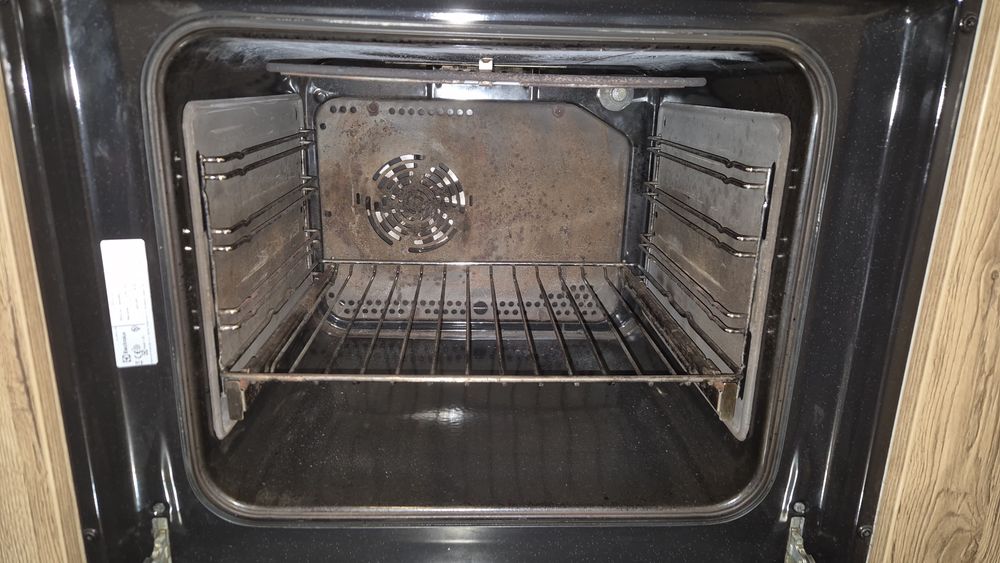 Фурна за вграждане Electrolux