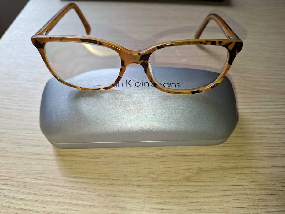 Rama ochelari Calvin Klein  cu toc inclus