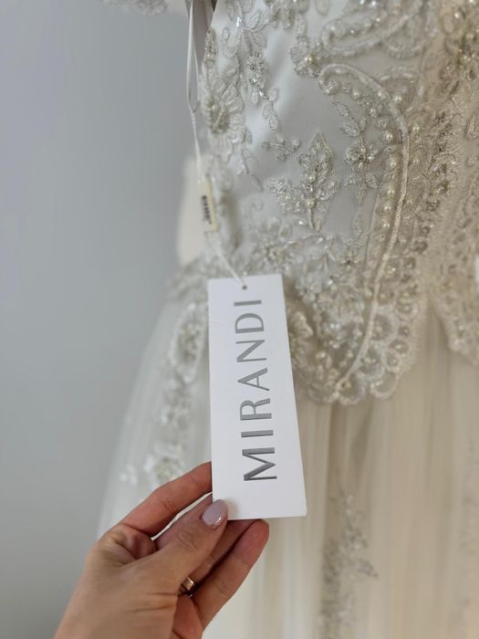 Rochie mireasa nefolosita