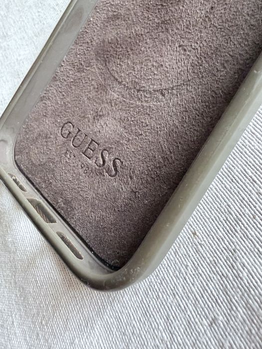 Кейс Guess iphone 14 PRO