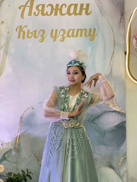 прокат платьев на узату