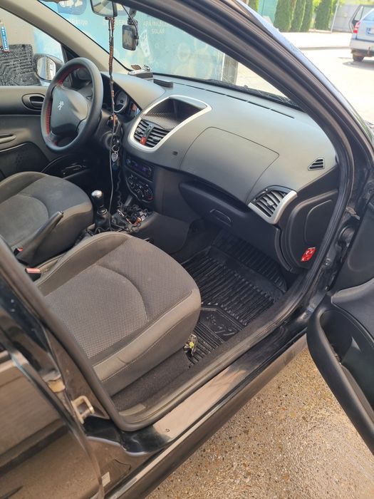 Peugeot 207 diesel 1.4 hdi 70cp