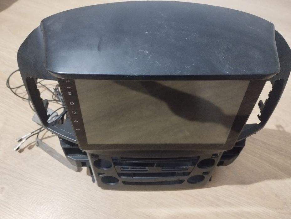 Мофон android  с корпусом  Лексус RX 300 и Хариер