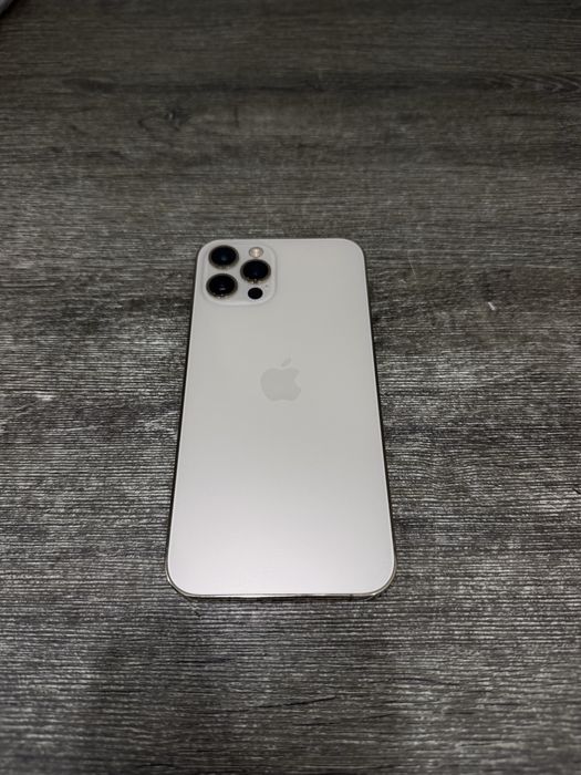 Продам Iphone 12 pro 128гб идеал!