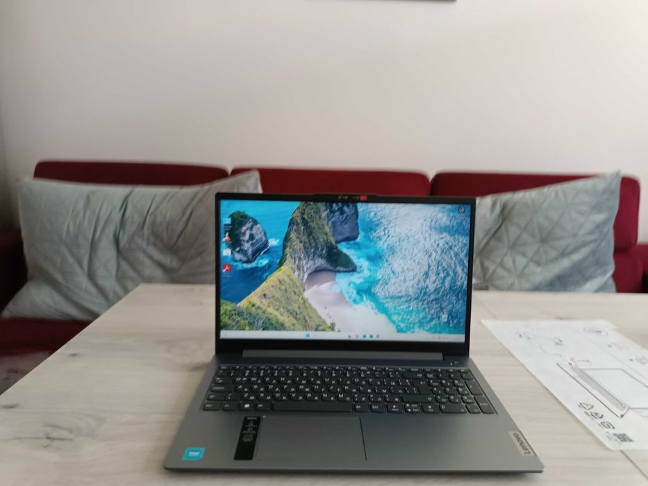 Lenovo IdeaPad Slim 3 15IAN8 / Чисто нов / 8GB RAM / 512GB SSD