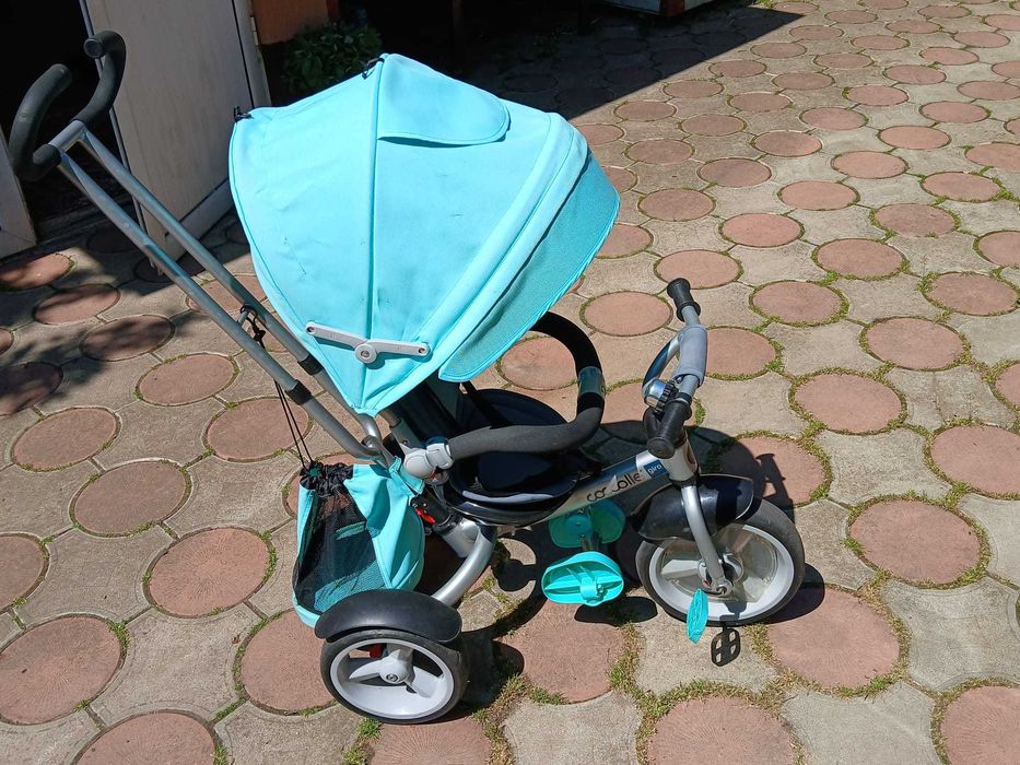 Tricicletă Coccolle Giro, stare buna, cu copertină și mâner