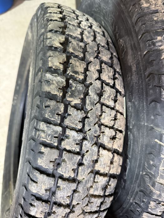 Продам шины на ниву