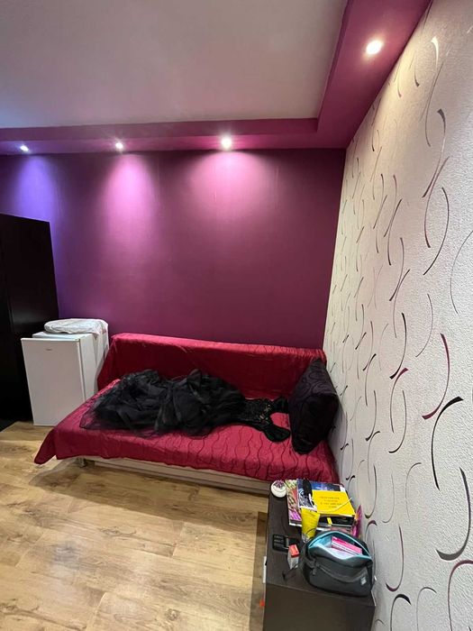 Продавам апартамент в старата част на Овча купел