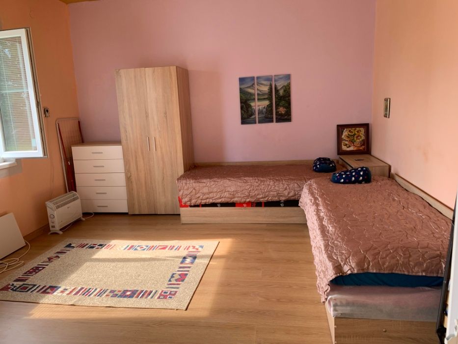 Продава се Къща в Велики Преслав - 120 кв.м за 709 €/кв.м - Снимка #2