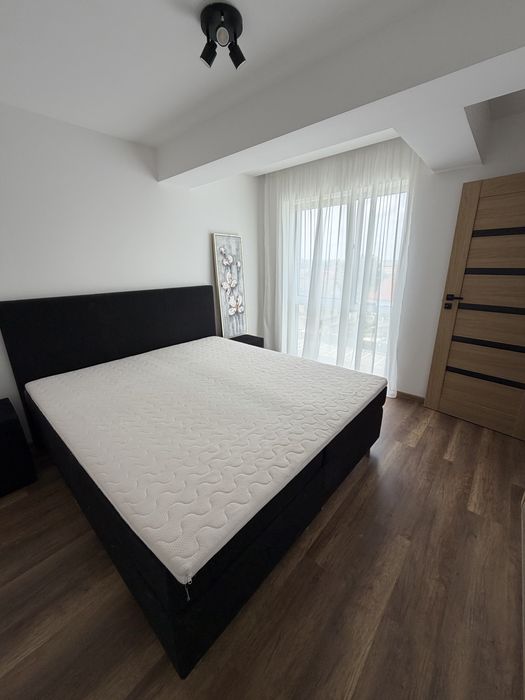 Apartament spațios de închiriat cu 3 dormitoare – Cartierul Unirii (zona nouă)