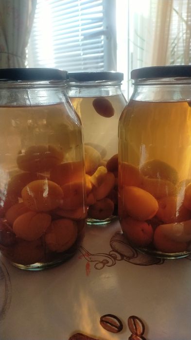 Домашние компоты ассорти