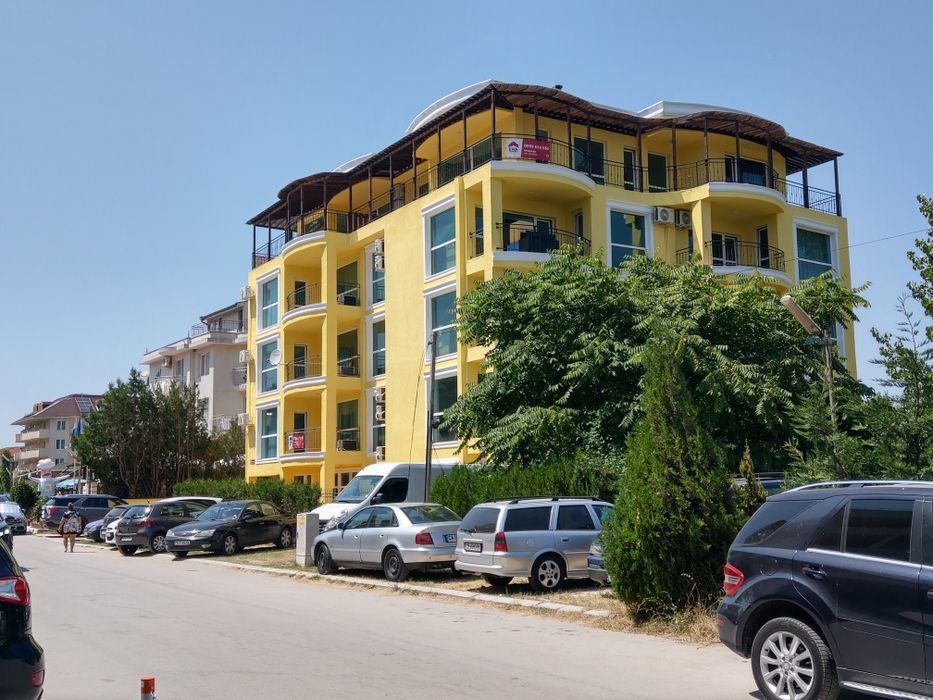 Продава се Тристаен апартамент в с. Кранево, Област Добрич - 67 кв.м за 1463 €/кв.м - Снимка #8