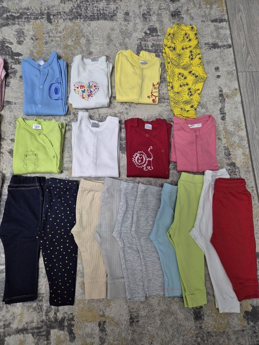 Lot haine bebe marimea 74 salopete, body, pantaloni, colanti