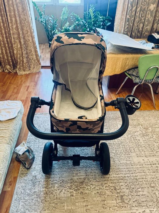 Продам коляску Adamex