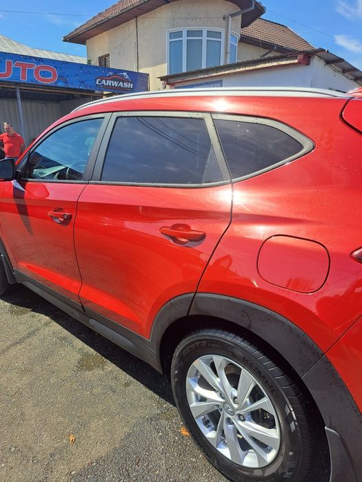 Hyundai tucson 1.6