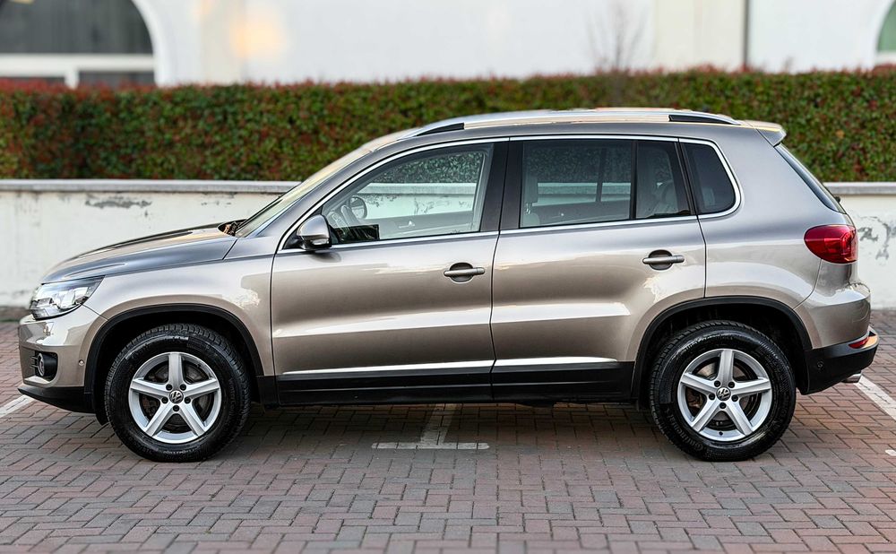 Volkswagen Tiguan / 10.2014 / 2.0 Diesel / 177 Cp / 4x4 / Garantie / ISTORIC / RAR Efectuat
