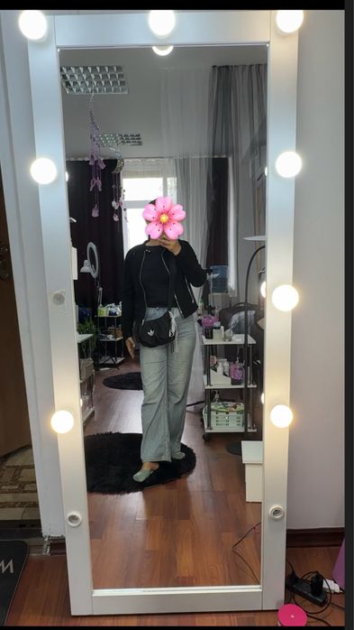 Зеркало с подсветкой