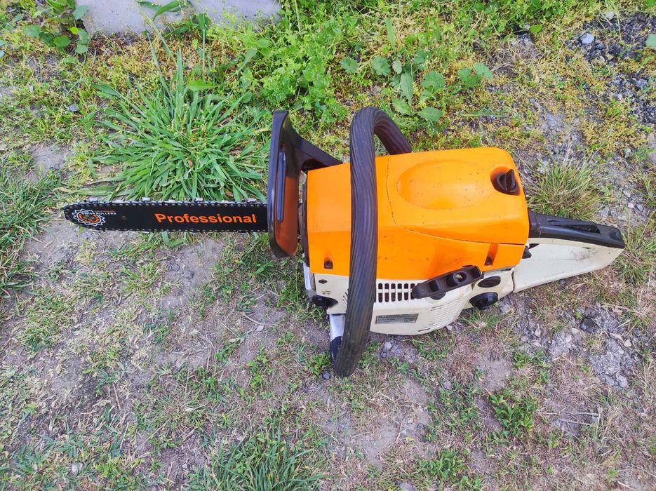 Бензинова моторна резачка за дърва Huspvarna 365 52,3cc 4,2кс 40,5см 4,6кг