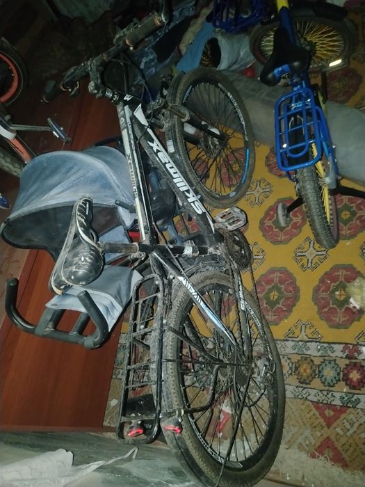 Velaseped sotiladi