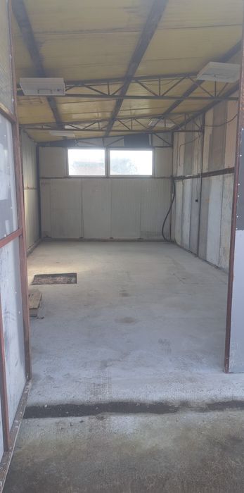 Давам под наем голям гараж в София