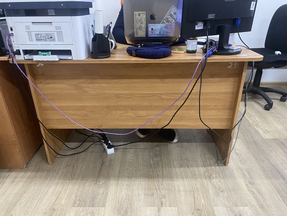 Столы однотумбовые