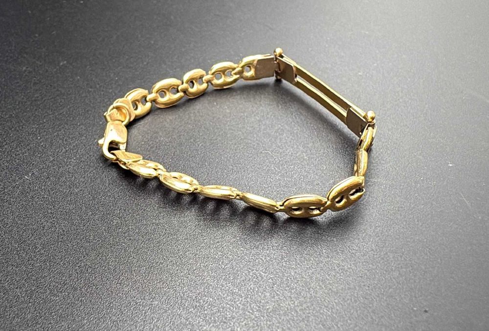 Dracula Amanet: Bratara de Aur 6.80Gr/18K.