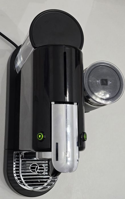 Espressor Nespresso De'Longhi Citiz & Milk