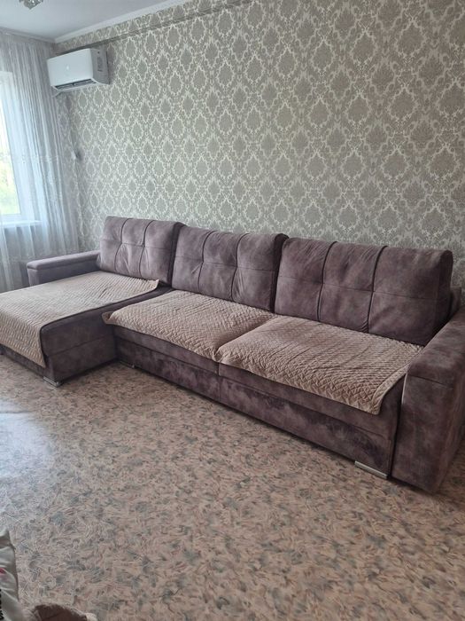Продам диван угловой