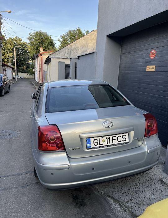 Vand Toyota Avensis 1.9 2005